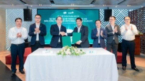 Công ty kiều hối Vietcombank nhận giải thưởng chuyển đổi số sáng tạo